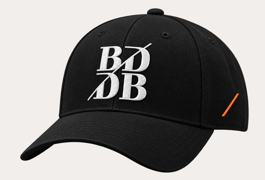 Boné preto com monograma BDDB.ag